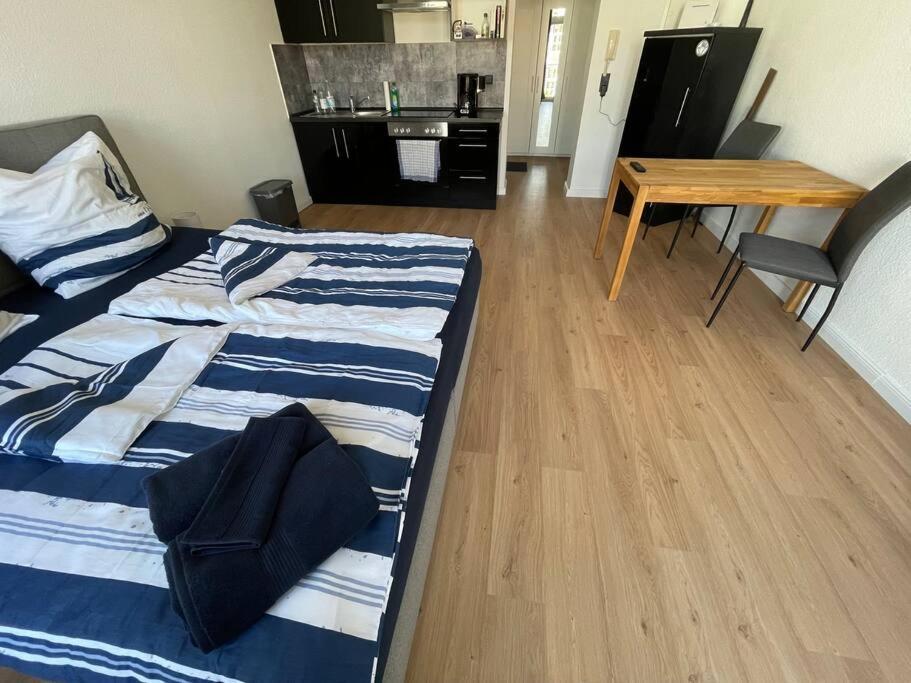 Innenstadt Refugium In Ruhiger Wasserlage+Balkon 莱比锡 外观 照片